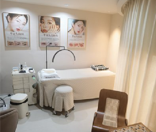 王屋美容店装修小技巧