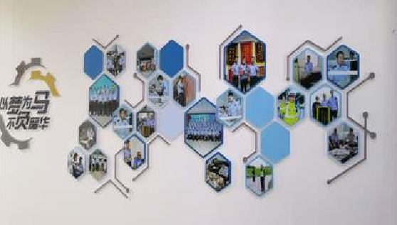 王屋文化墙最常见的做法。